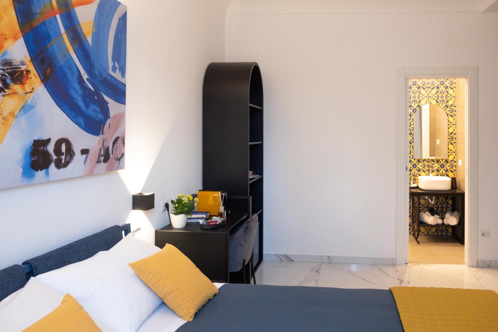 Oltre Guest house Naples